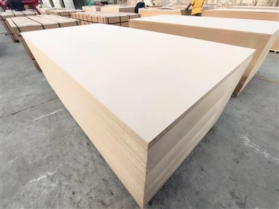 MDF MENTAH 2100X2800 MM